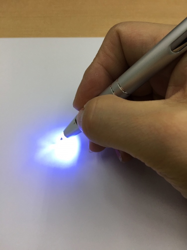 アルミチップ ライトボールペン ペン先が光った ノベルティー プレゼントに